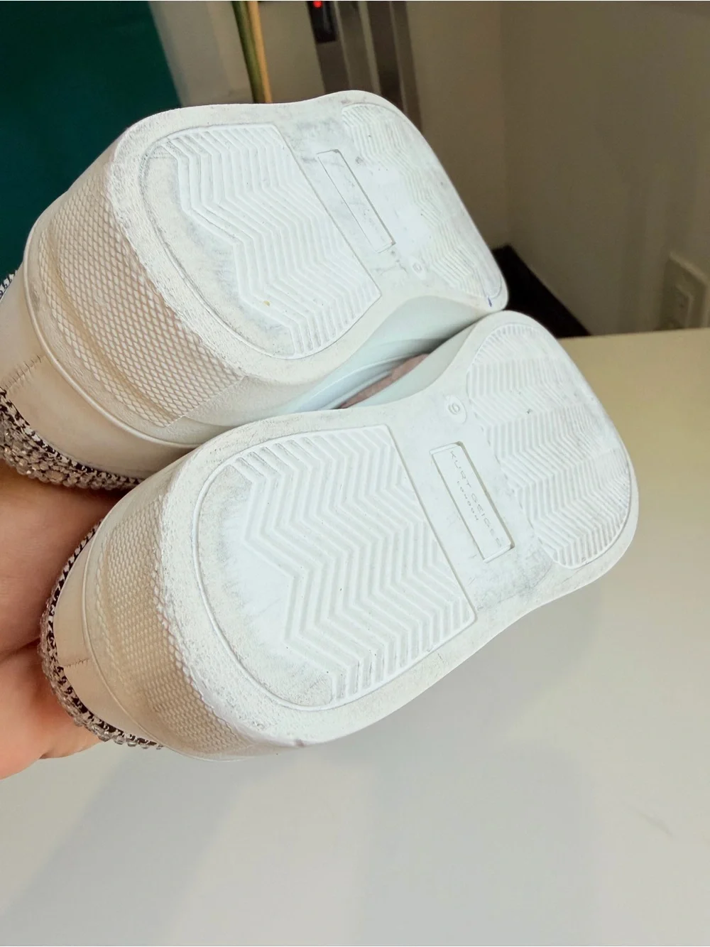 Kurt Geiger Kids Mini Laney Bow Sneakers Size 9 Toddler White Crystal
